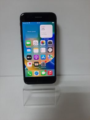 Смартфон Apple iPhone 8 64GB