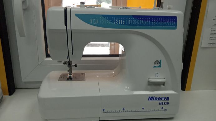 Швейная машинка Minerva М832В