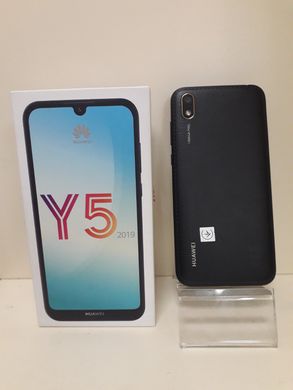 Смартфон Huawei Y5 2019 2/16GB