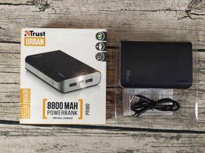 Внешний аккумулятор Trust Primo Powerbank 8800 mAh