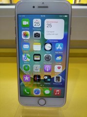 Смартфон Apple iPhone 8 64GB